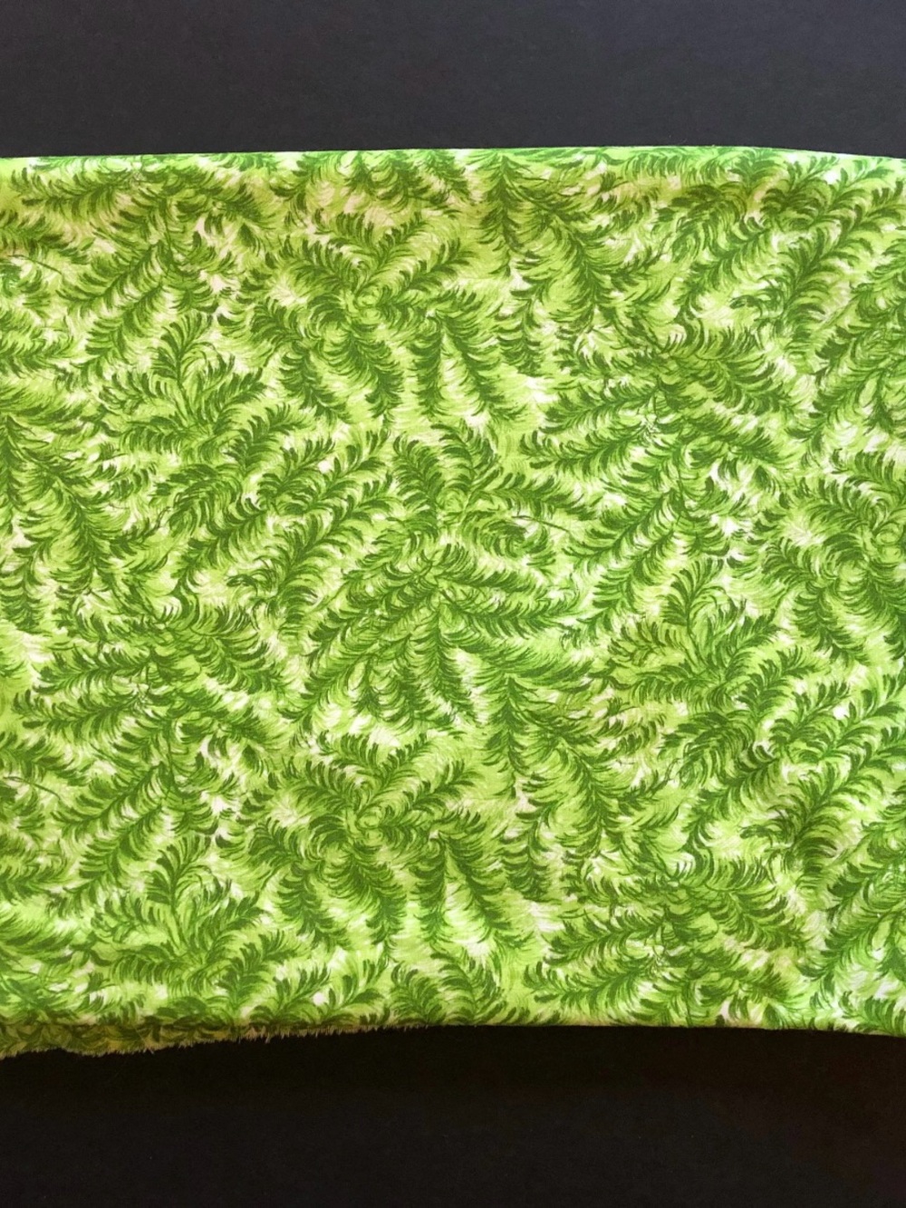 VTG Fabric - Green Ferns / Leaves - Bates VIP  - 2 Yds